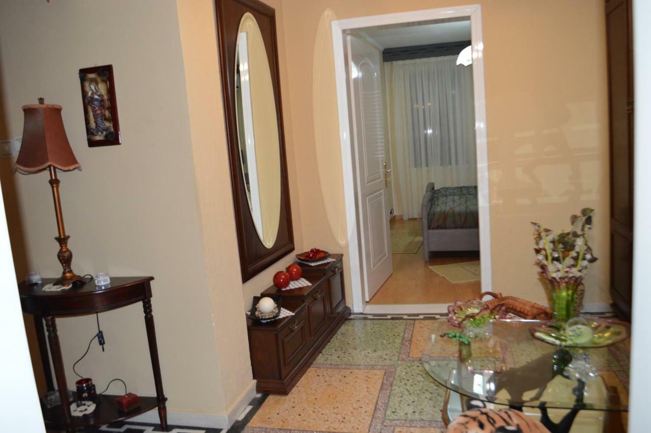 Vila Ss Kekezi Villa Gjirokastër Exterior foto